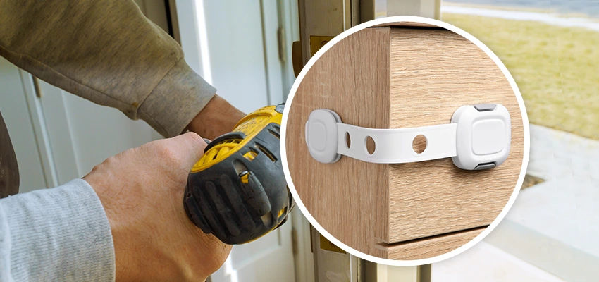 Childproof Sliding Door Locks in Desert Palms, CA
