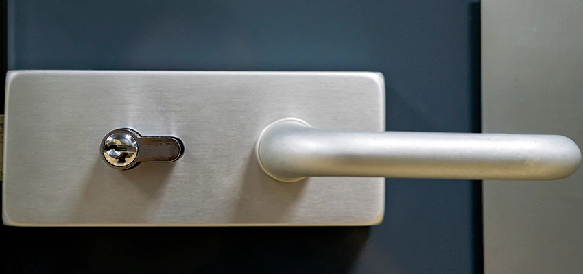 Change Patio Door Locks in Desert Palms, California